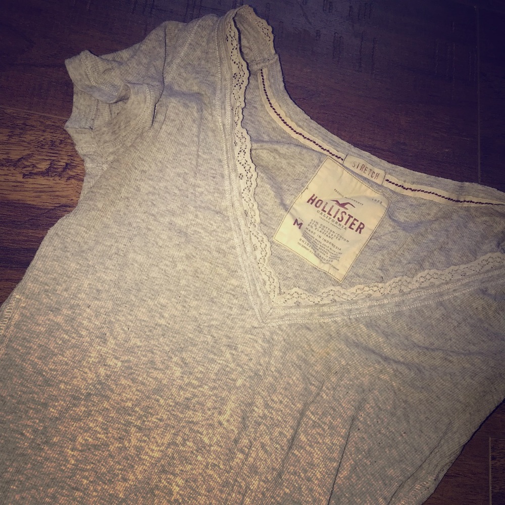 Hollister shirt